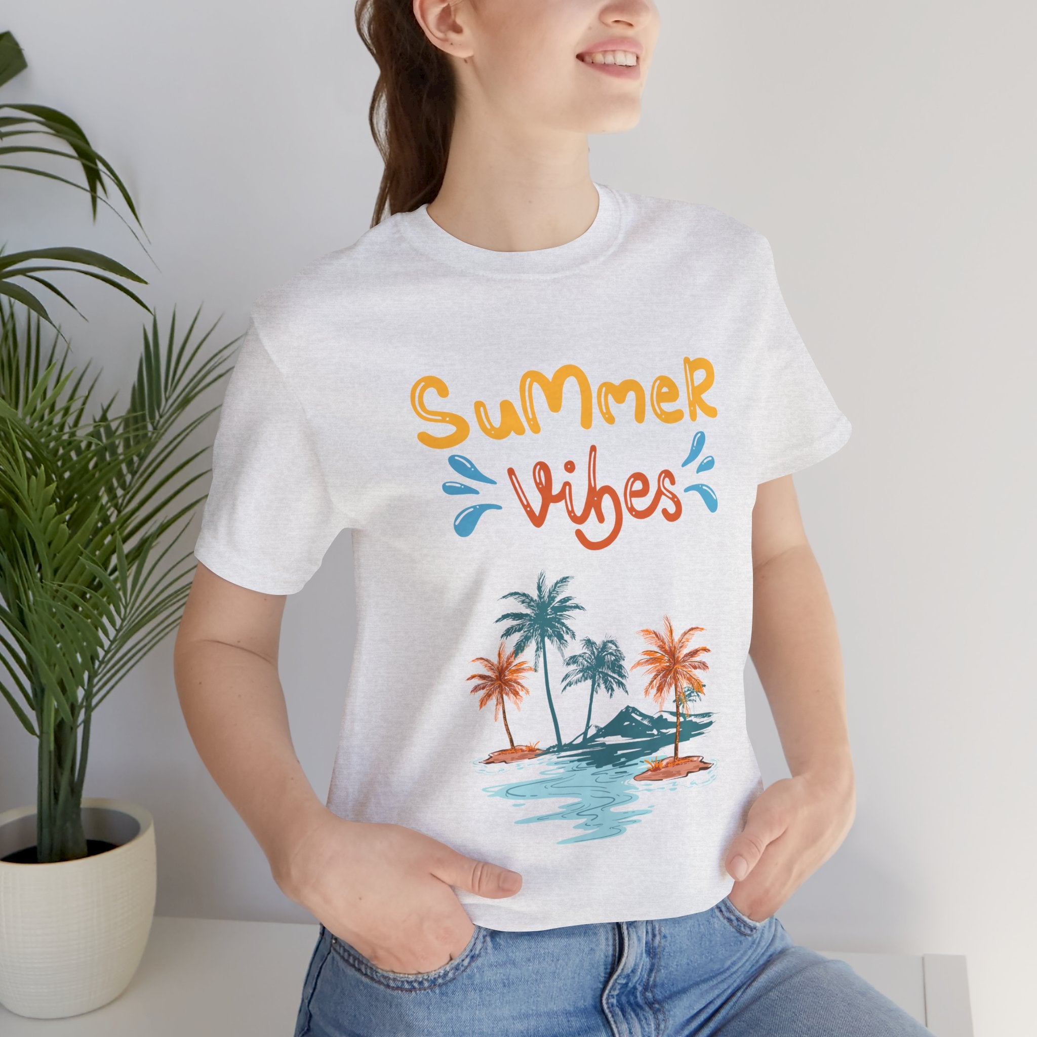 Hello Summer Tee – Pastel Beach Graphic T-Shirt