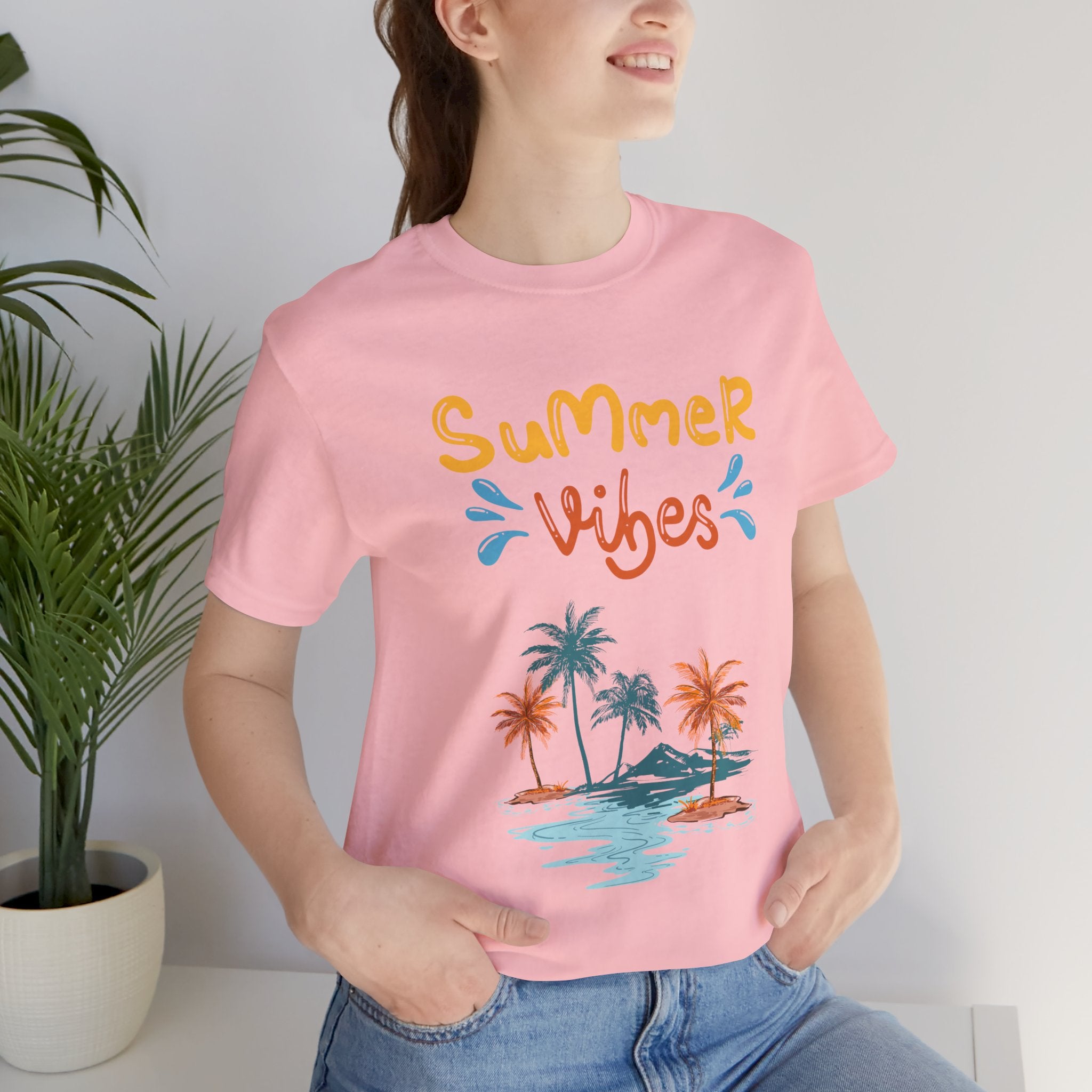 Hello Summer Tee – Pastel Beach Graphic T-Shirt